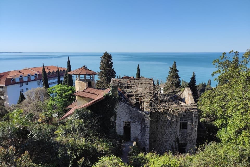 Индивидуальная экскурсия в Абхазию на машине с гидом