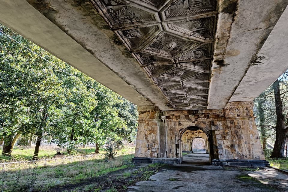 Индивидуальная экскурсия в Абхазию на машине с гидом