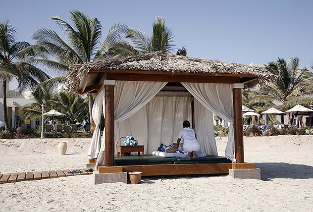 Оазисы, неповторимый парфюм и уникальные вади: Как Оман поднялся с колен и стал самой безопасной страной для путешествий 