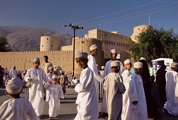 Оазисы, неповторимый парфюм и уникальные вади: Как Оман поднялся с колен и стал самой безопасной страной для путешествий 
